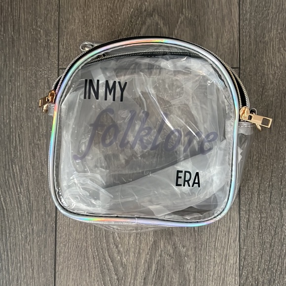 Taylor Swift stadium bags - Picture 2 of 3